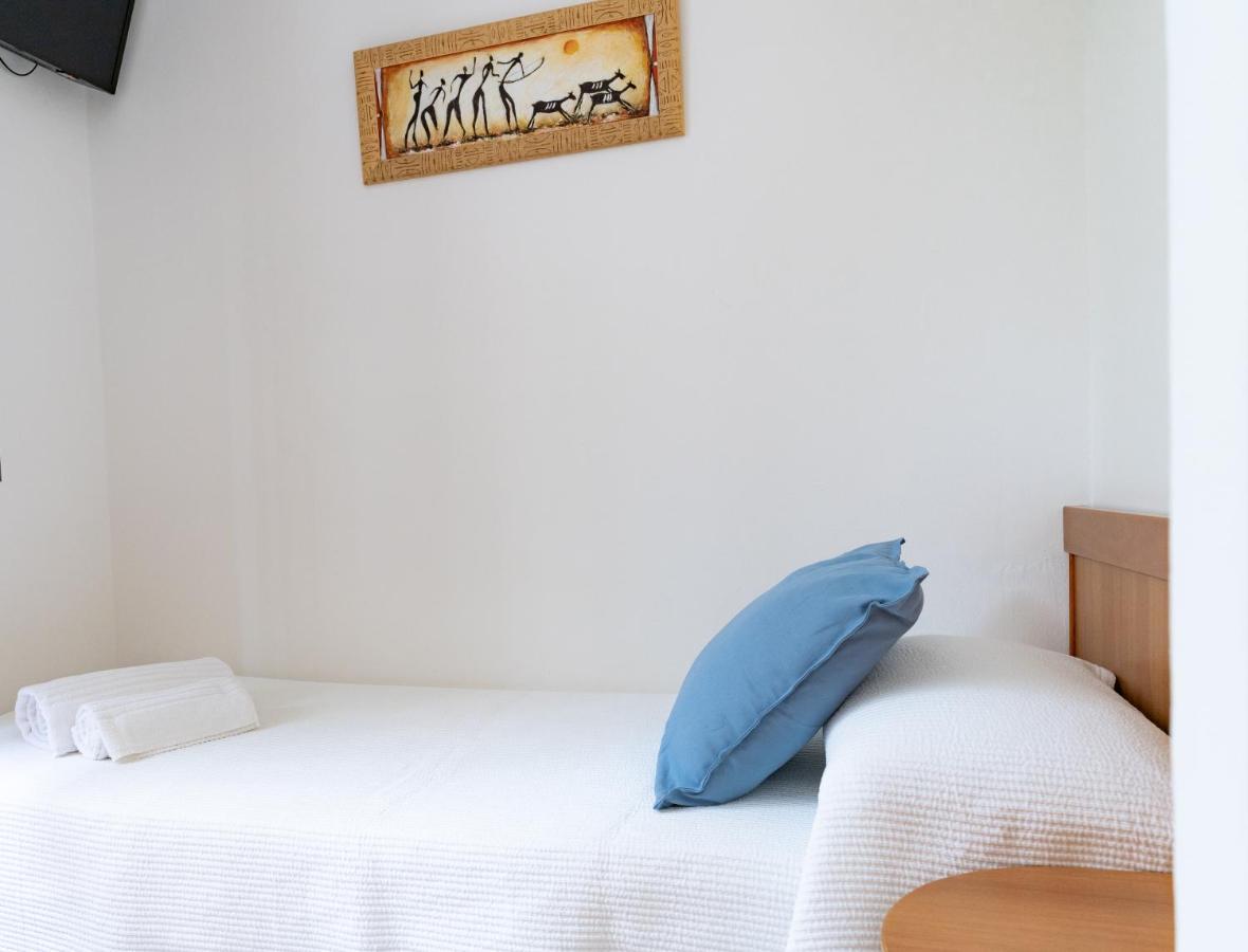 Hotel Greta B&B Rimini Exterior photo